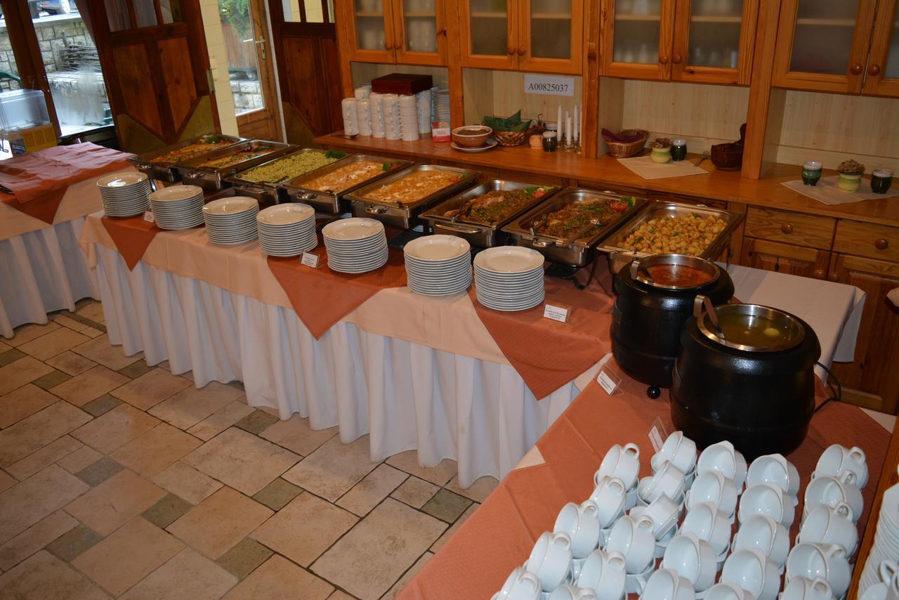 Bakony Hotel Bakonybél 외부 사진