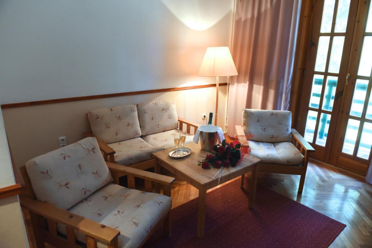 Bakony Hotel Bakonybél 외부 사진