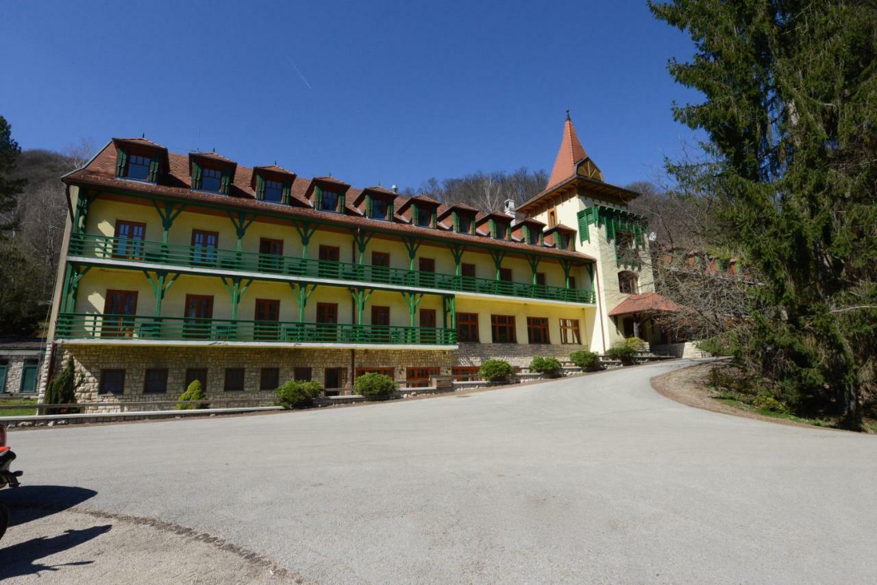 Bakony Hotel Bakonybél 외부 사진